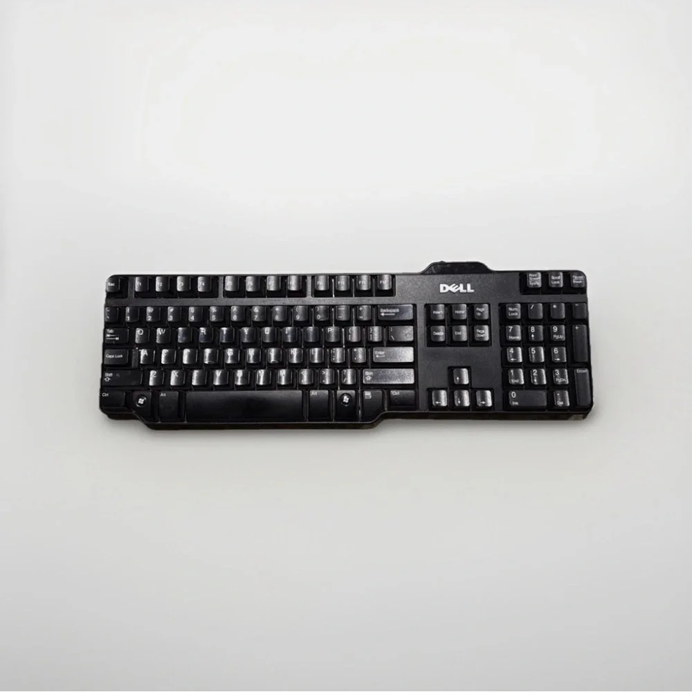 Dell SK-8115 L100 104-Key USB Wired Standard Keyboard 0DJ331 0RH659 Genuine OEM